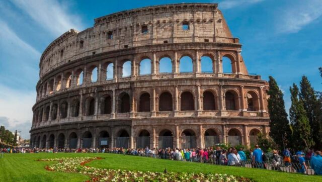 Last-Minute Non-Stop Flights from New York to Rome for Only $319 Roundtrip Colosseum in Rome – Cheap last-minute non-stop flights from New York to Rome for $319 roundtrip